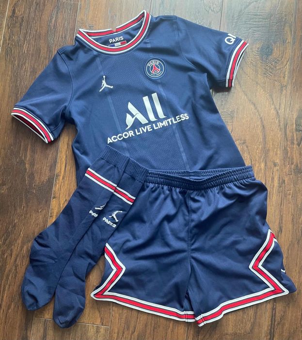 Jordan komplet dziecięcy NIKE JR PARIS SAINT-GERMAIN 2021/22