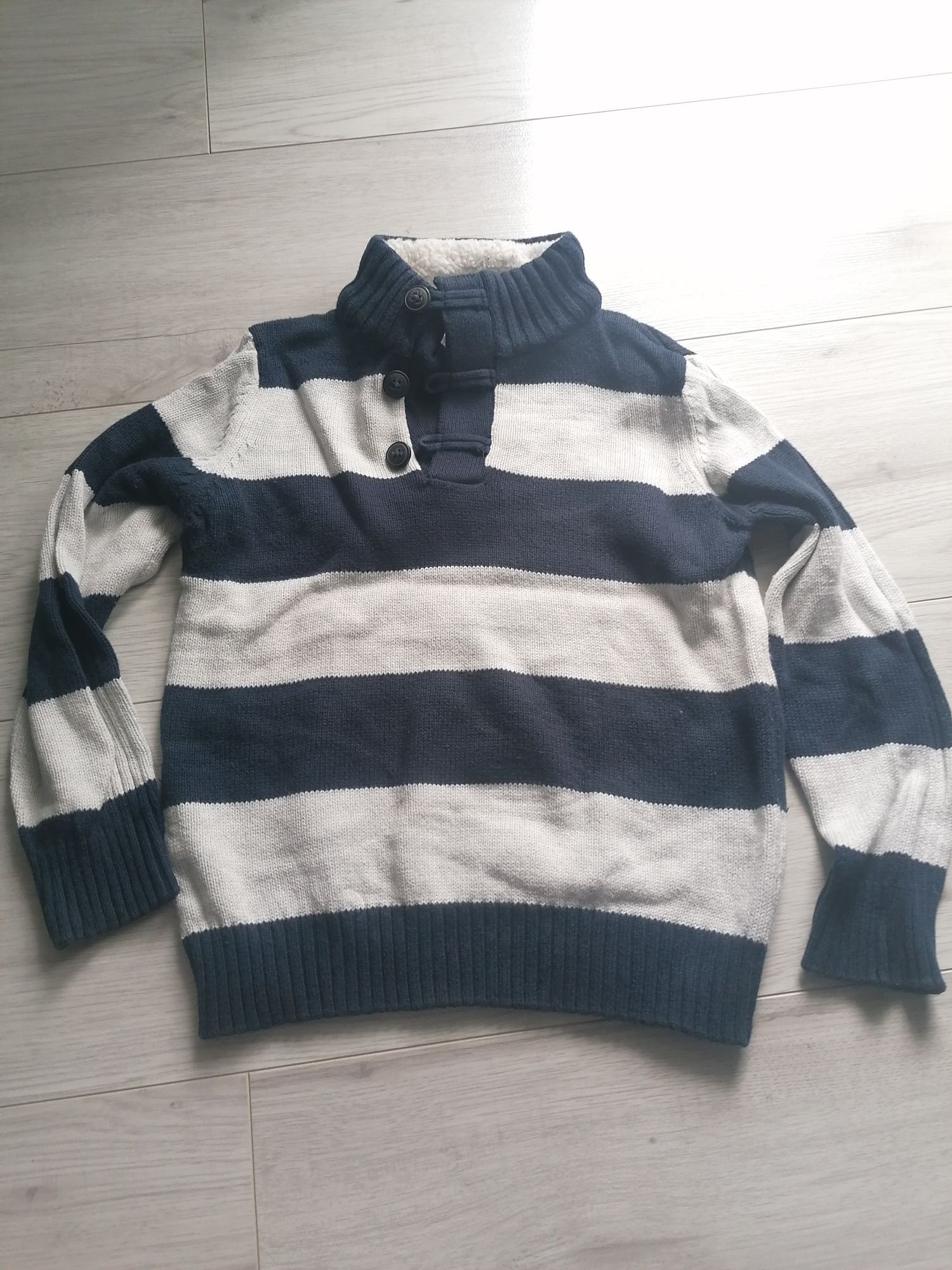 Sweterek chlopiecy firma C&A