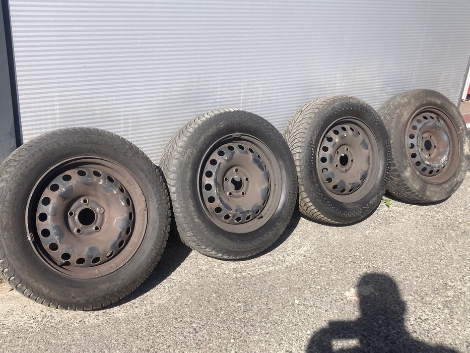 5x108 Renault Kangoo II z 2021 Roku 195/65/15 Zima Komplet