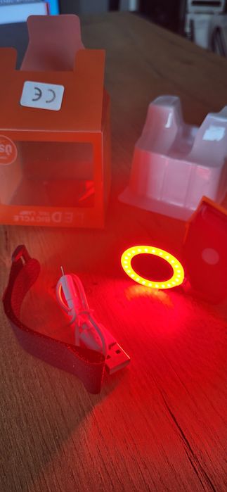 Lampka Rowerowa Tylna Czerwona USB Akumulator Mocna 24LED Oświetlenie