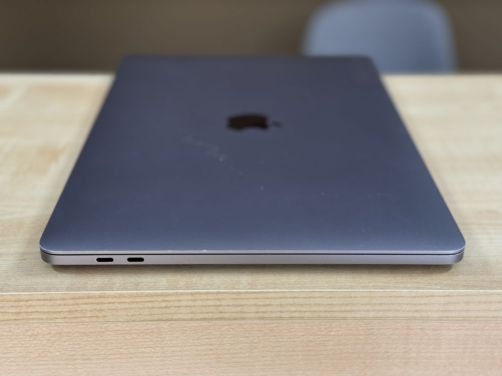 Macbook Pro i5 16/512 Gb Space Gray Touch Bar Model A1989 2018 год