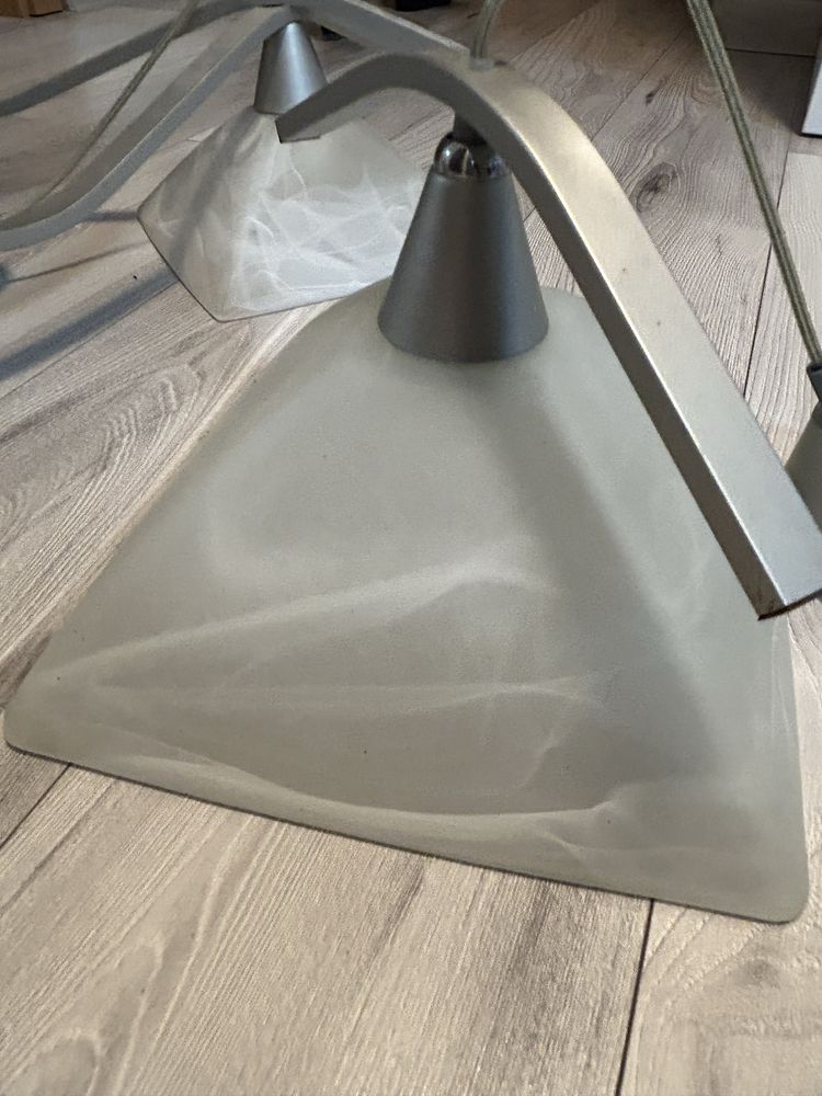 Lampa dwie pojedyncze jedna potrójna