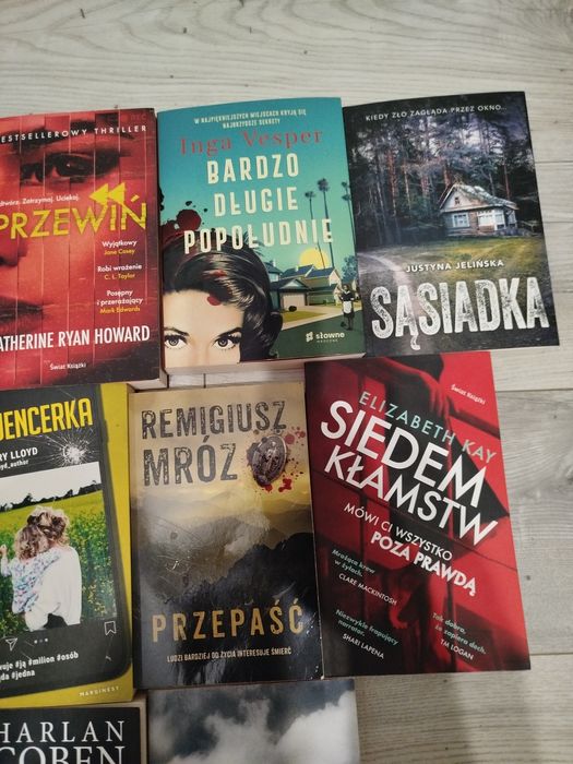 Zestaw książek, kryminał, kryminalne