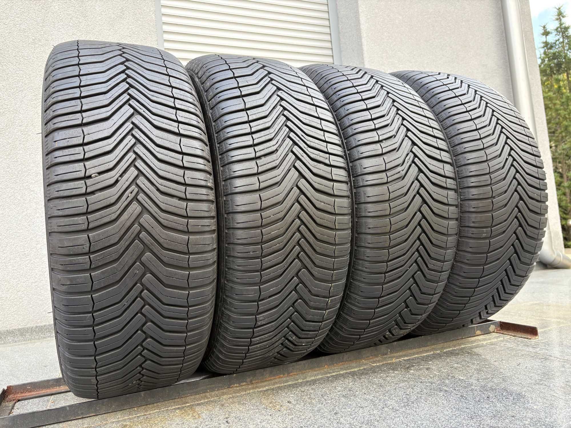 4szt całoroczne 215/55R17 Michelin 6,6mm 2022r Po jednym sezonie 4S163