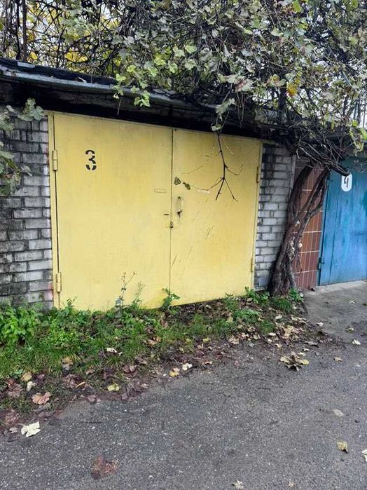 Продаж гаража в автокооперативі Автомобіліст