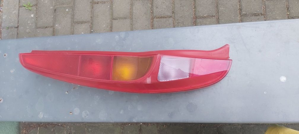 Lampa do Fiat Punto