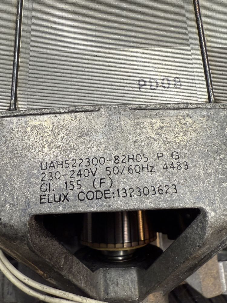 Silnik pralka electrolux UAH522300