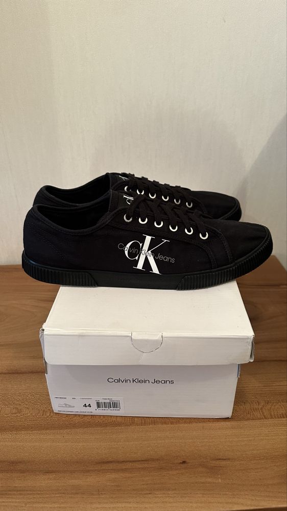 Calvin Klein Jeans Essential Vulcanized 1