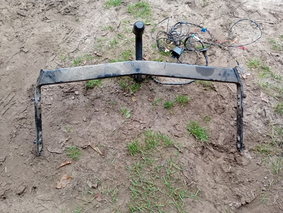 Sprzedam hak  audi seta skoda rok od 1999