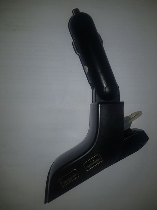 QUIT MAOS LIVRES BLUETOOTH sintonizado por fm e auricular incorporado