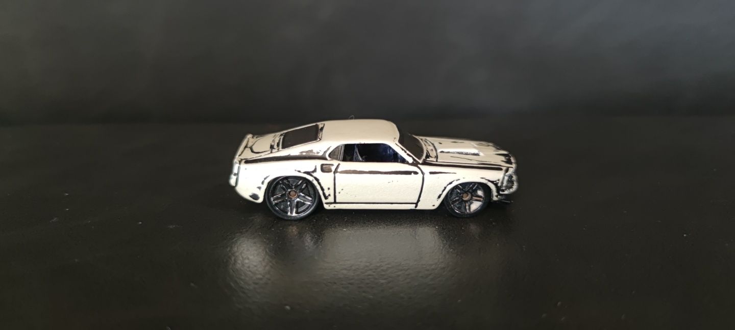 Hot Wheels 69 Mustang