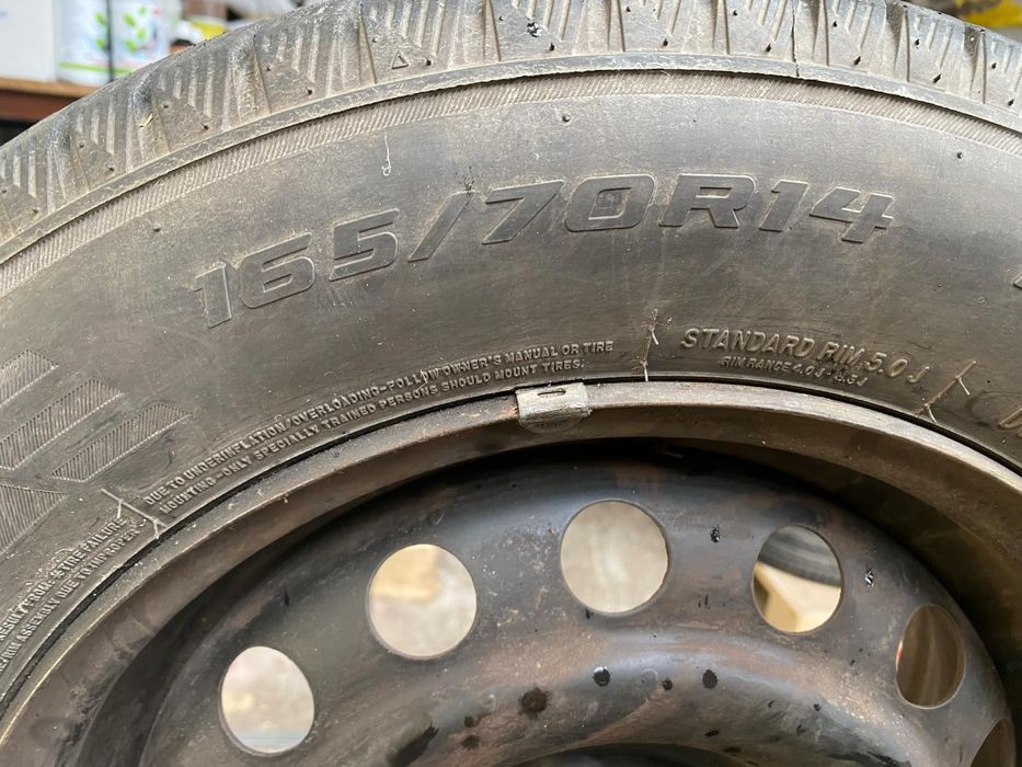 Sprzedam opony zimowe kupione w 2024 roku