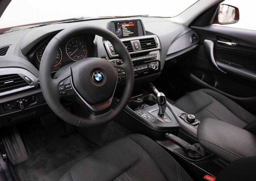 BMW Seria 1 118i M Sport Shadow