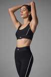 Топ спортивний Alo Yoga Airlift Suit Up Bra Black
