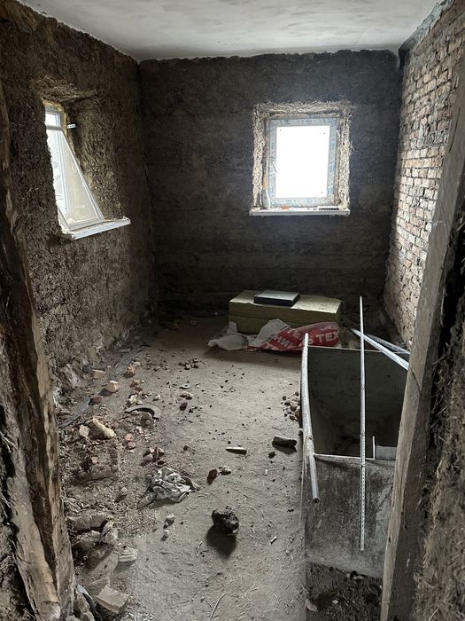 Продається участок з домом ТОРГ