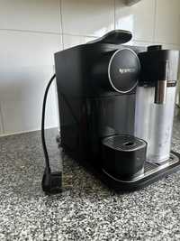 Máquina de Café  Nespresso