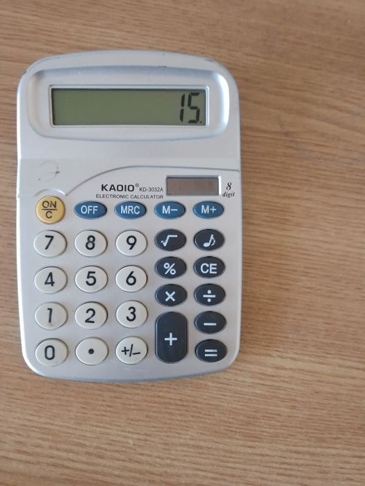 Продам калькулятор