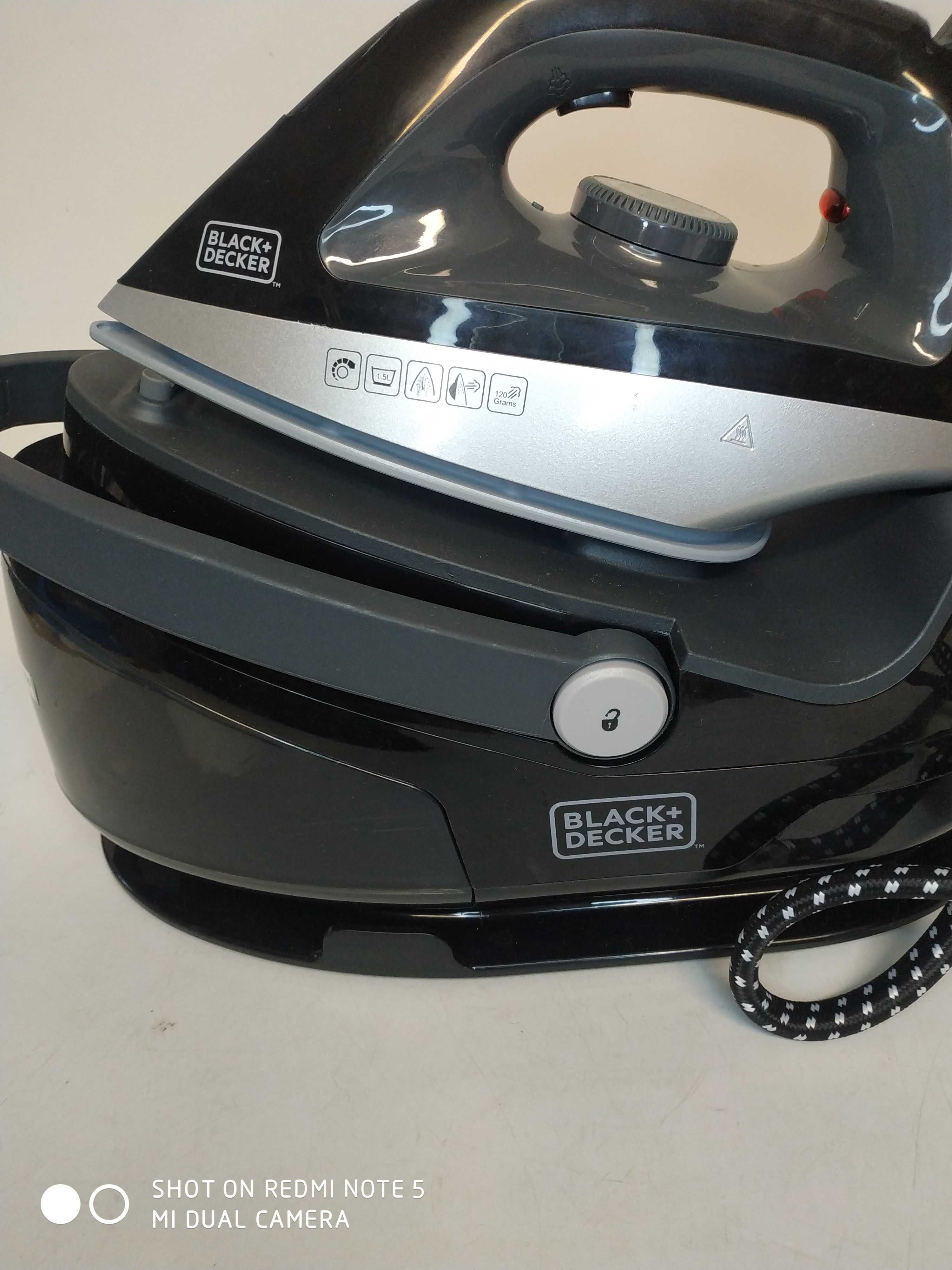 Stacja parowa Black&Decker BXSS2200E 2200 W