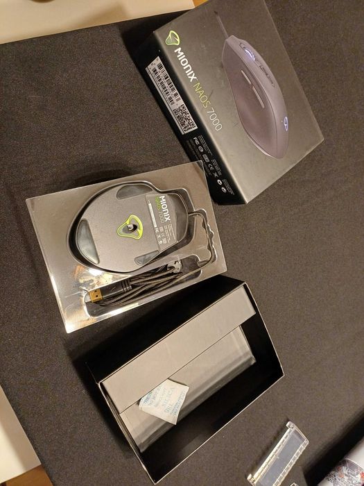 Myszka gamingowa Mionix Naos 7000