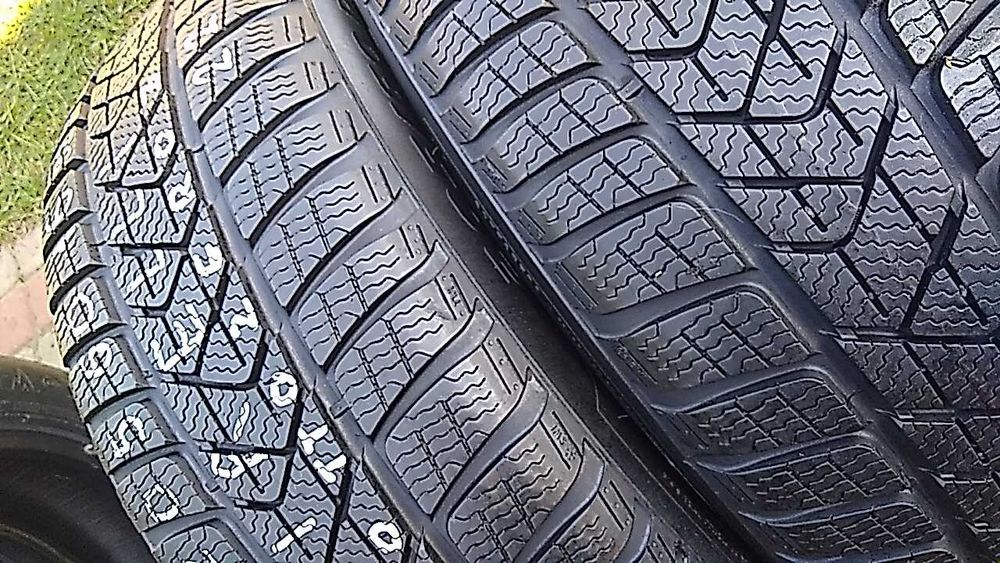 opony 2 szt.205/60/16 92 H  Pirelli SottoZero 3 rok 2022