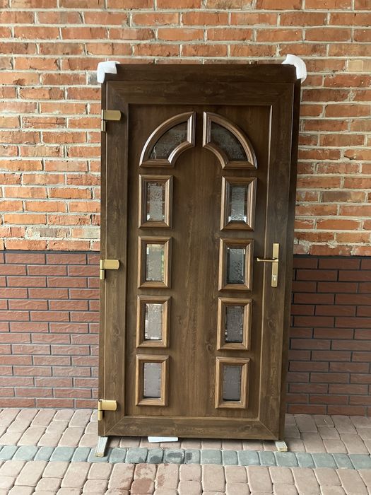 Nowe drzwi firmy Petecki