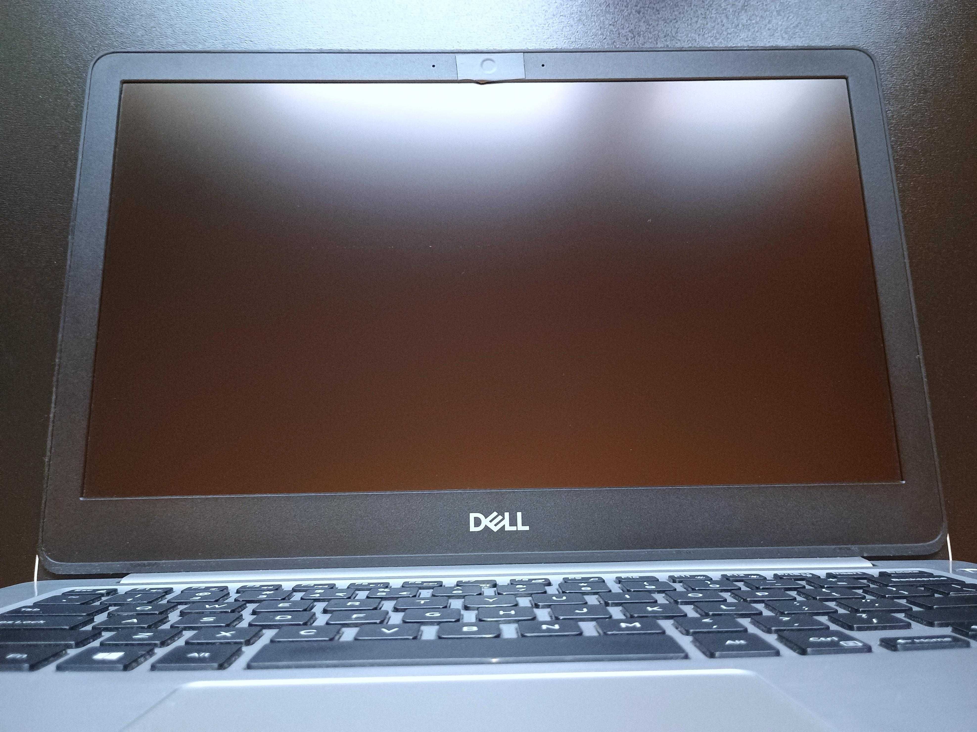 Laptop Dell Inspiron 13" win 11 / i5 / 16GB ram / Radeon GPU+pokrowiec