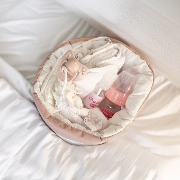 Koszyk akcesoriów dla lalki z jednorożcem Antonio Juan 92323