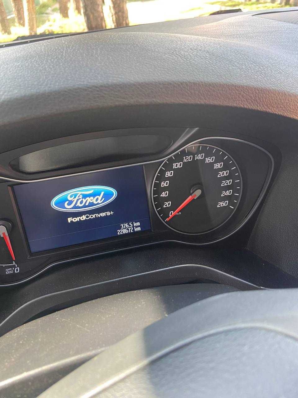 Форд S-MAX 2014р. В хорошій комплектації