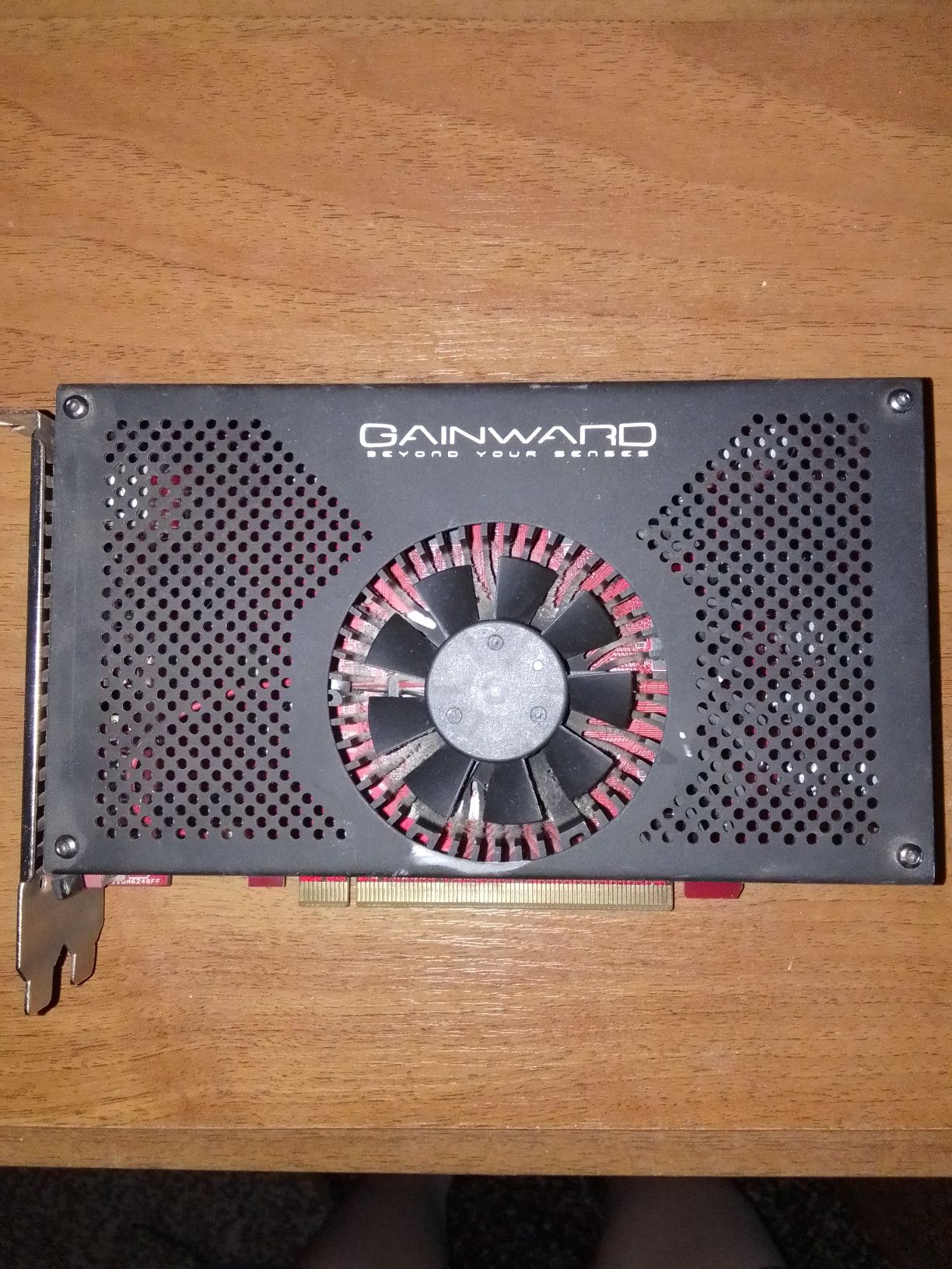 Видеокарта GeForce 7300 GT 256MB DDR3 PCI-E — для старых ПК