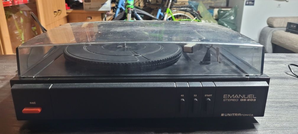 Gramofony , adaptery , winyle, vinyle 3 sztuki