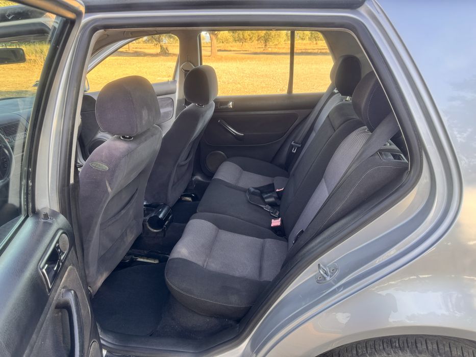 Golf 1.4i  c/ AC