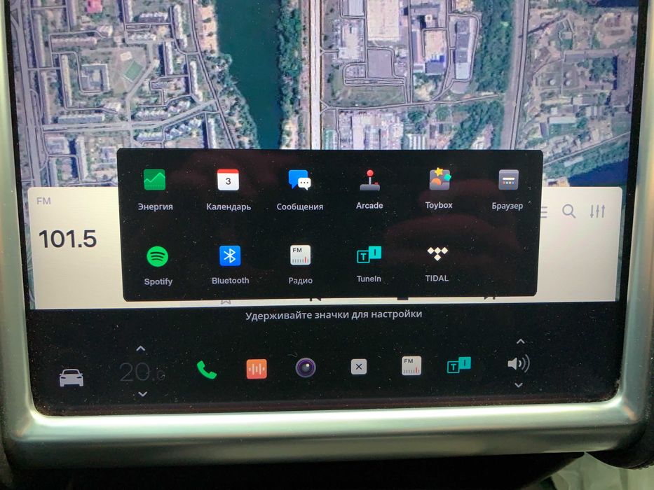 продам Tesla MODEL X 90D целая!