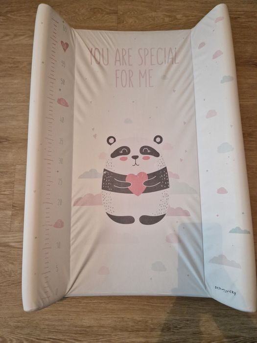 Przewijak na łóżeczko