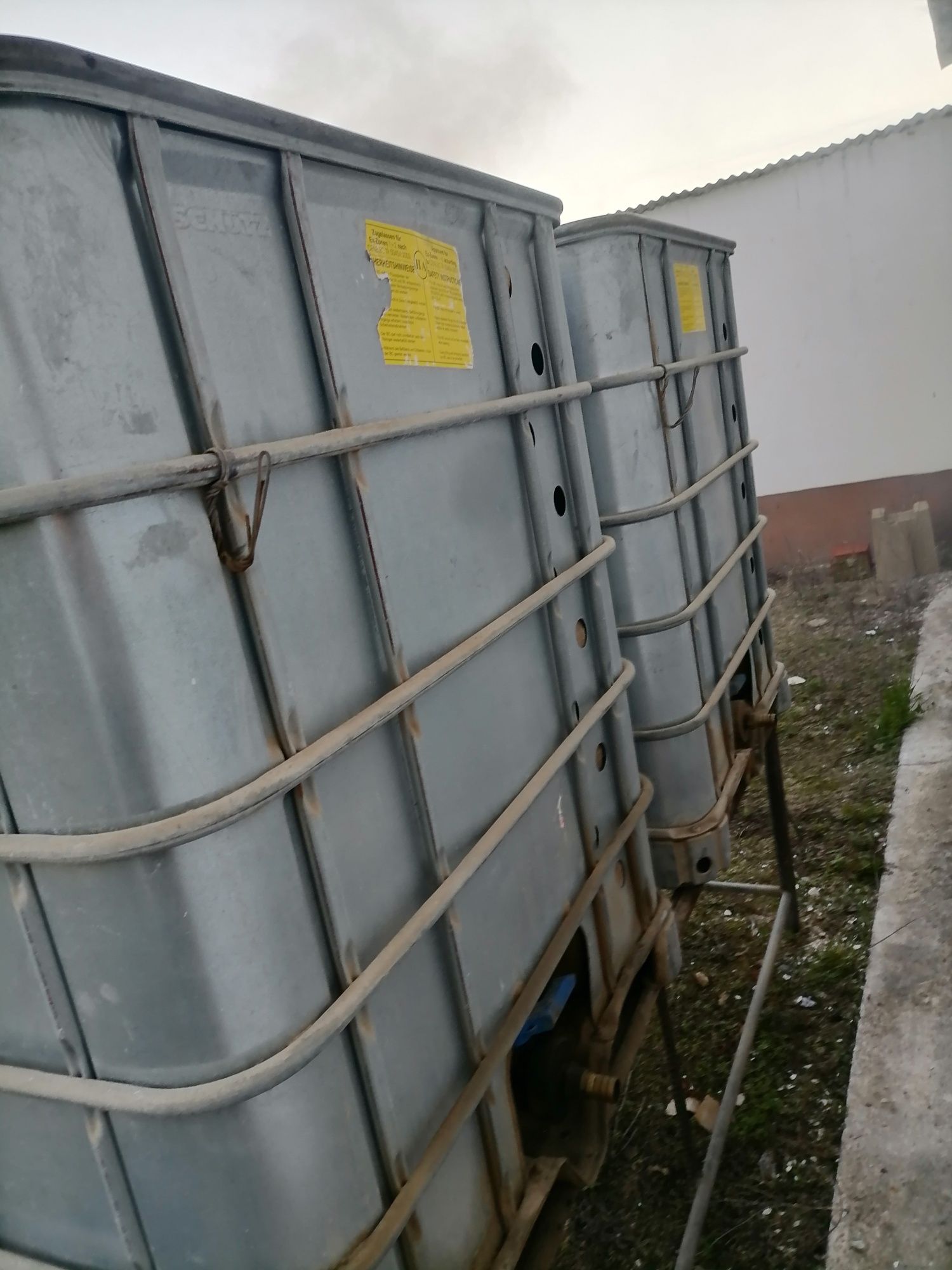Depósitos mil litros
