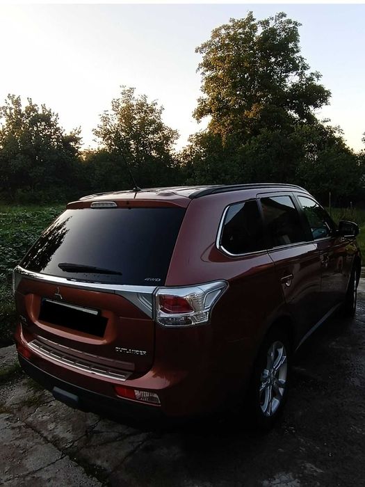 Mitsubishi outlander