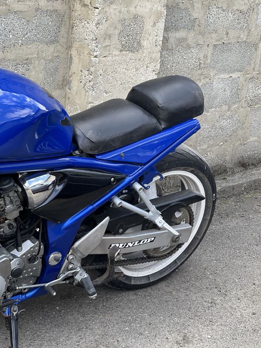 Suzuki gsx 600 bandit  cafe racer