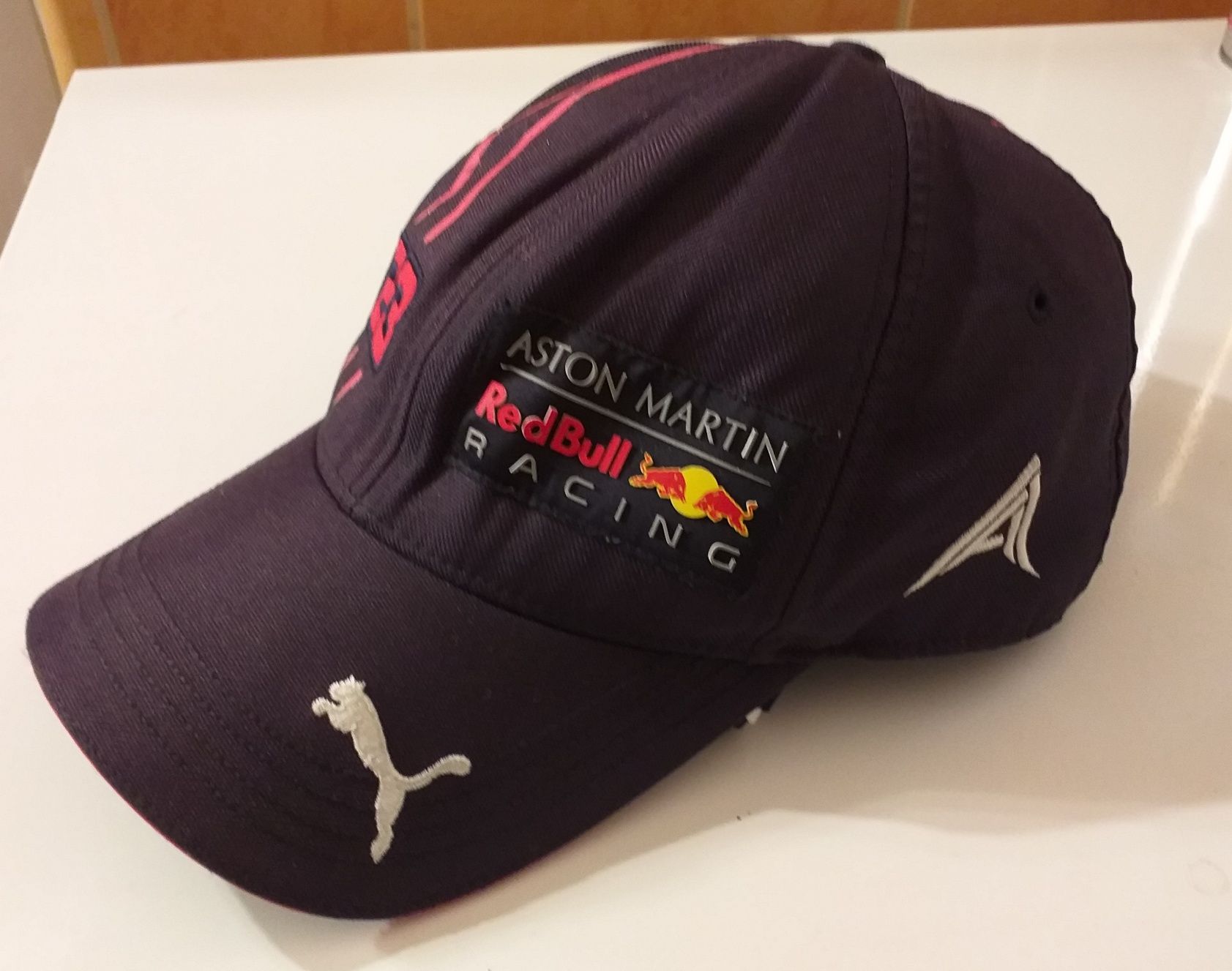 Czapka z daszkiem puma aston Martin red bull Racing