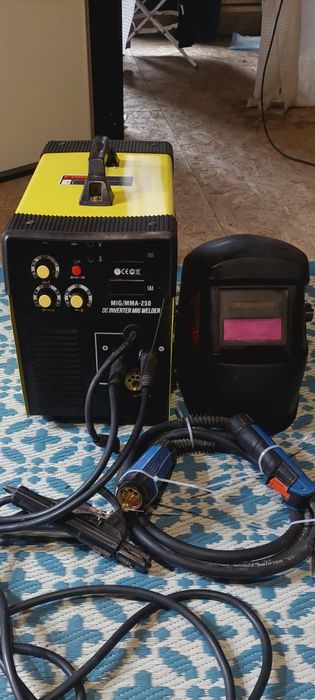 Spawarka Okazja KRAFT&DELE KD1836 MIG/MMA 250A (Jak Nowa) + PRZYŁBICA