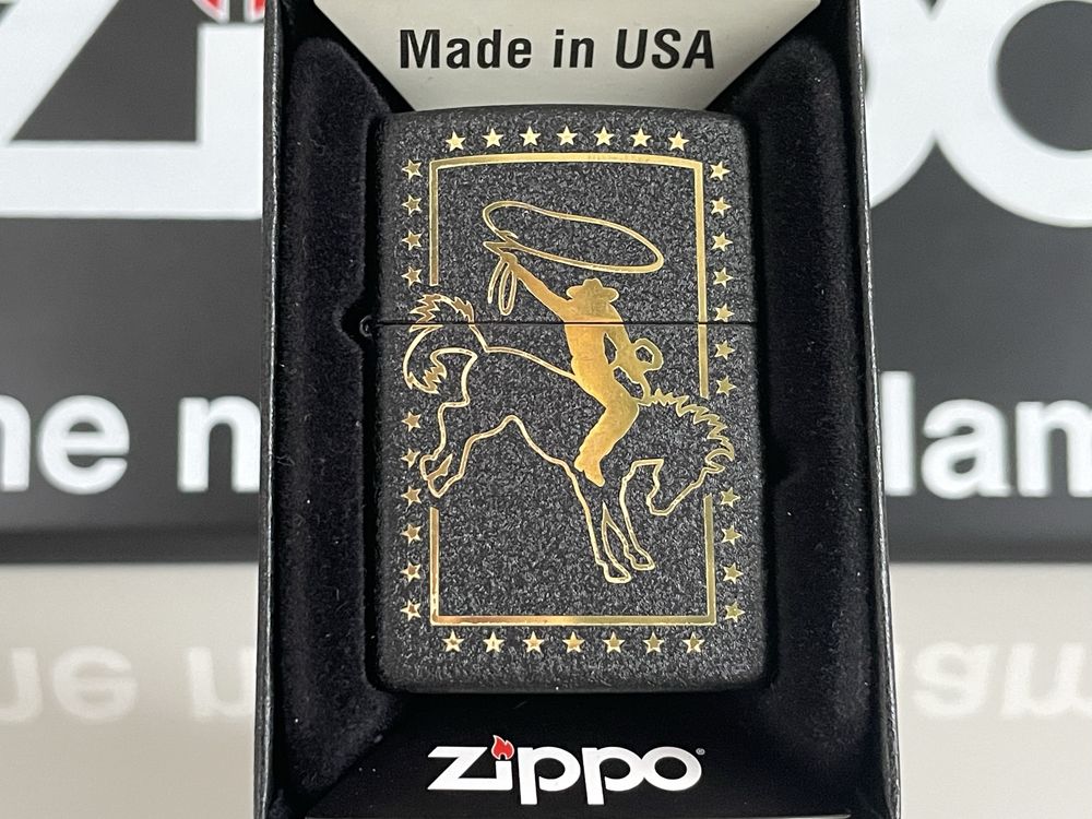 Zapalniczka Zippo, Cowboy, kowboj, rodeo, koń, Black Crackle, NOWA