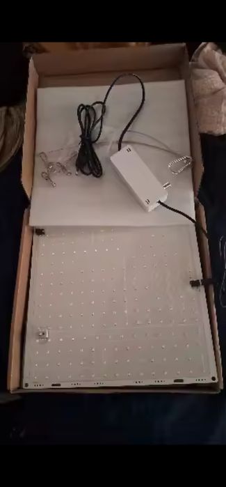 quantum LED фітолампа samsung QDB650–для ідеального росту рослин

прод