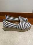 Sapatos mlv novos