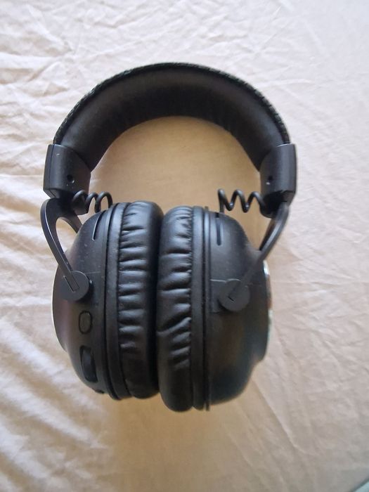 Używane słuchawki gamingowe Logitech GPro x. Doskonała jakość dźwięku