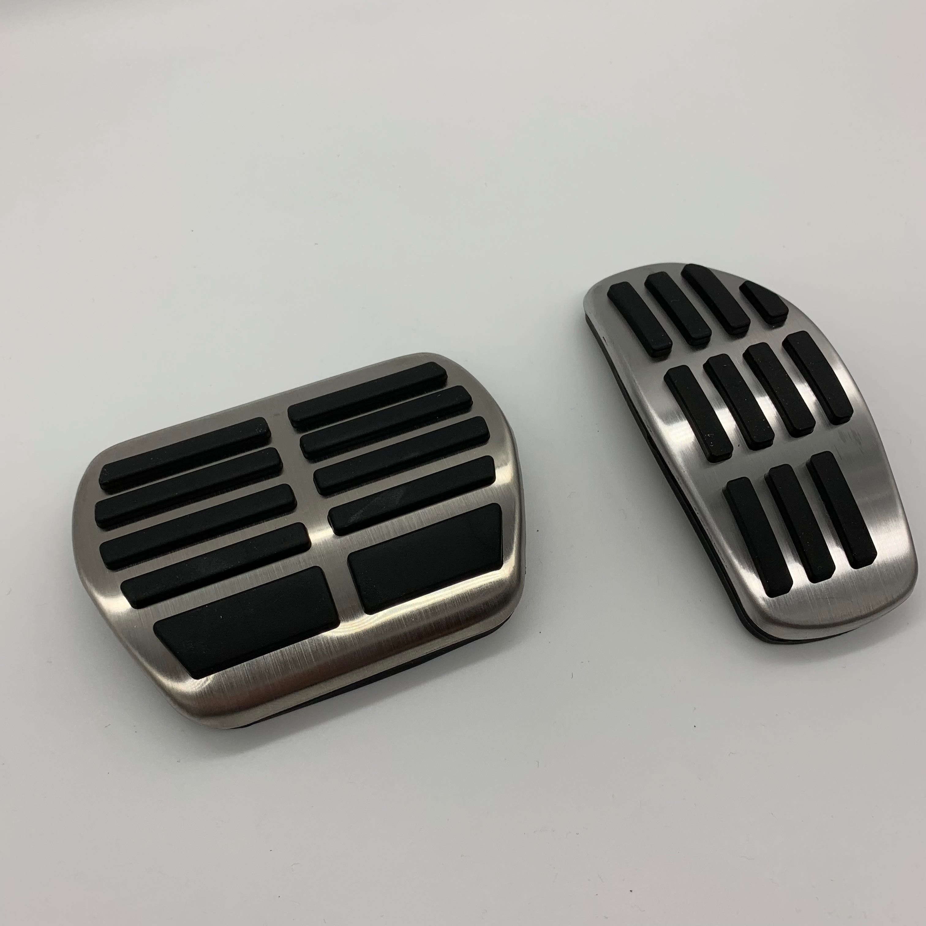 Накладки на педали на Nissan Rogue T32 X-Trail Qashqai Renault Koleos