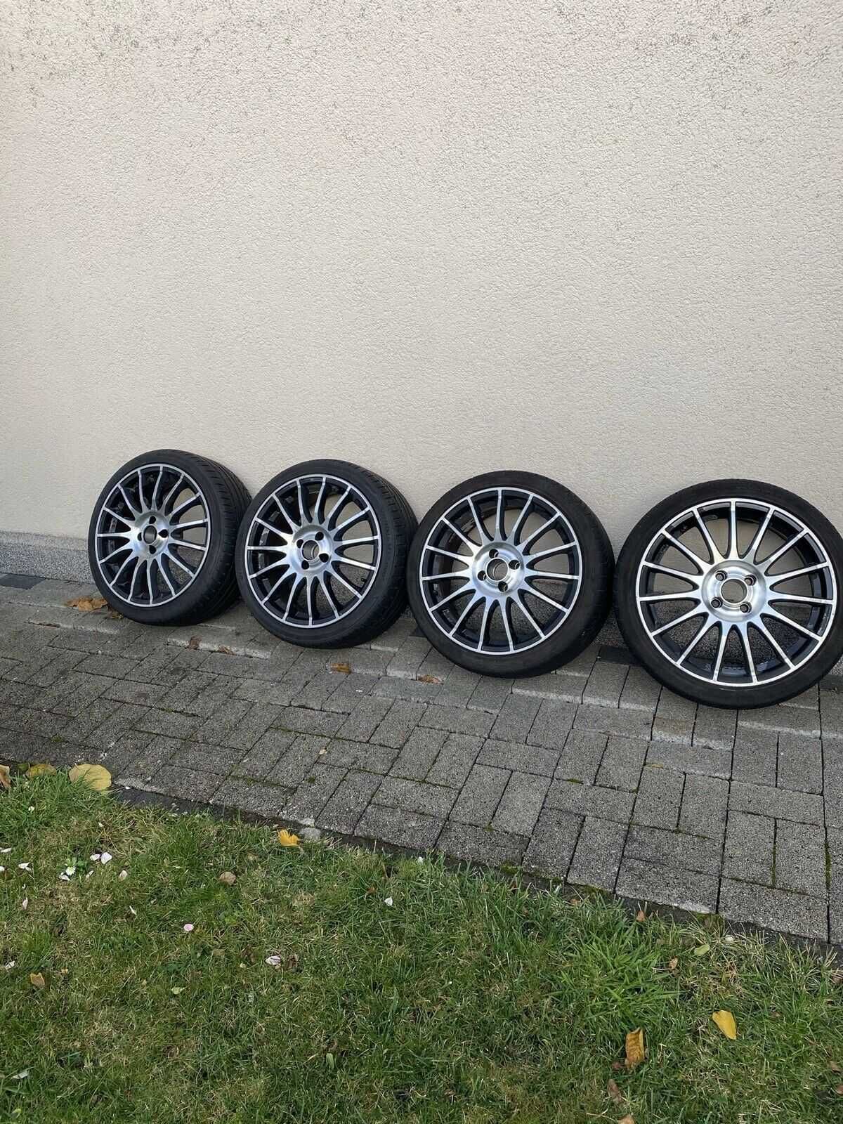 Jantes 17 4x98 ou 4x100 com pneus 205/40R17