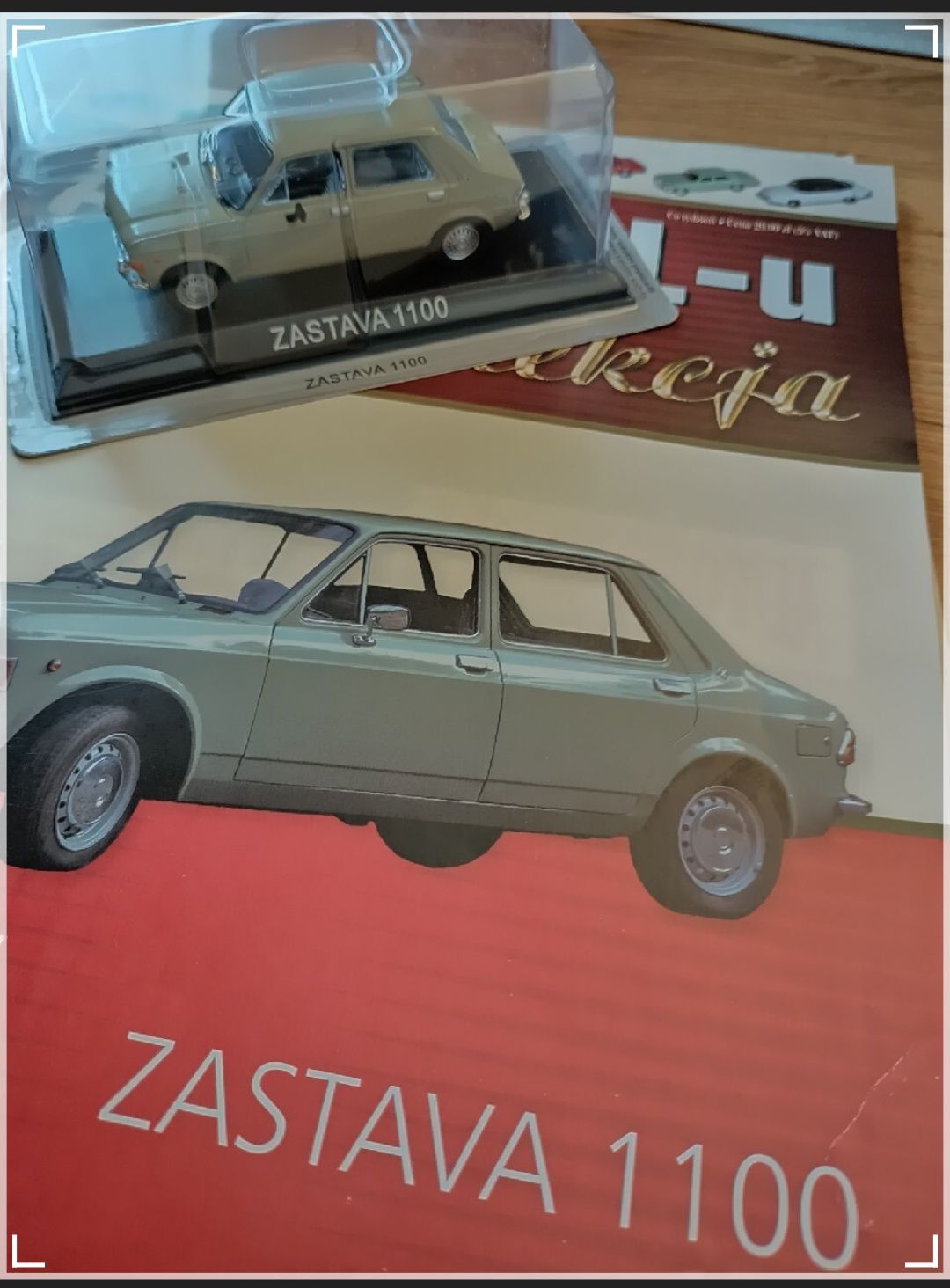 Zastawa 1100 seria Auta PRL Złota kolekcja, skala 1:43