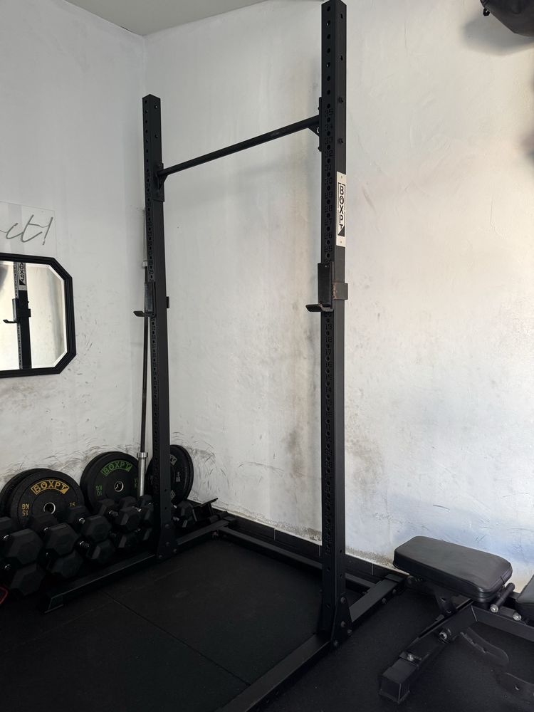 Rack Squat w/Pull Station