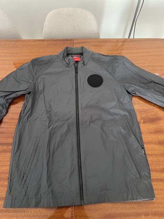 Casaco Nike tamanho M
