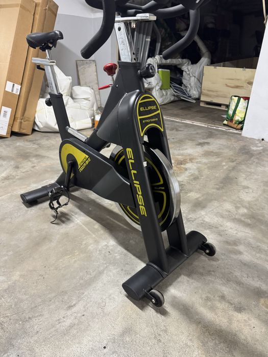 Bicicleta profissional spinning ellipse