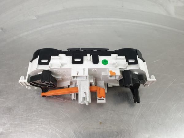 Comando chauffage / sofagem PEUGEOT 208