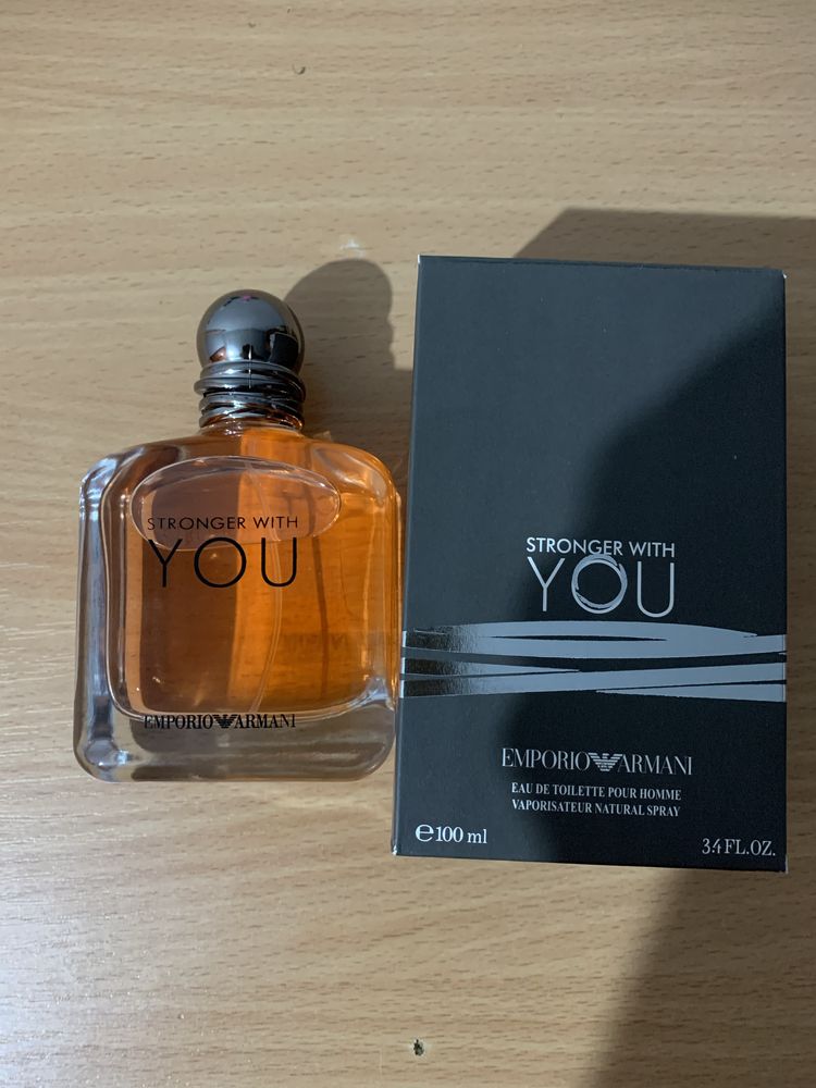 Парфуми чоловічі Armani Stronger With You